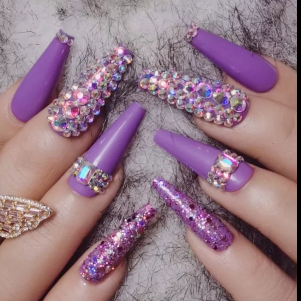 Sold!- Purple finger eaters press on nails